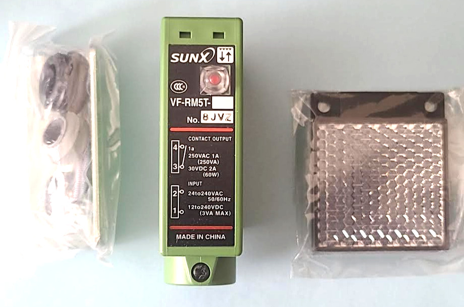 SUNX VF-RM5T PHOTOELECTRIC SENSOR 8JVZ Brand New