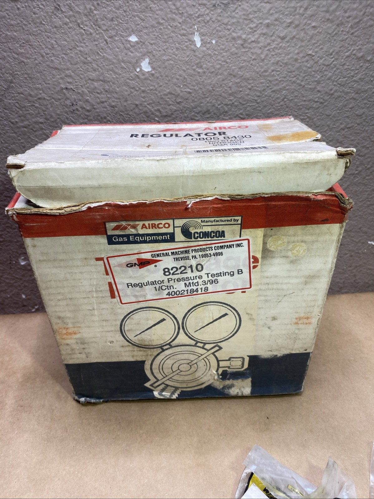 concoa airco cga 555 Two Stage Nitrogen Gauge Regulator (I Think It’s New)
