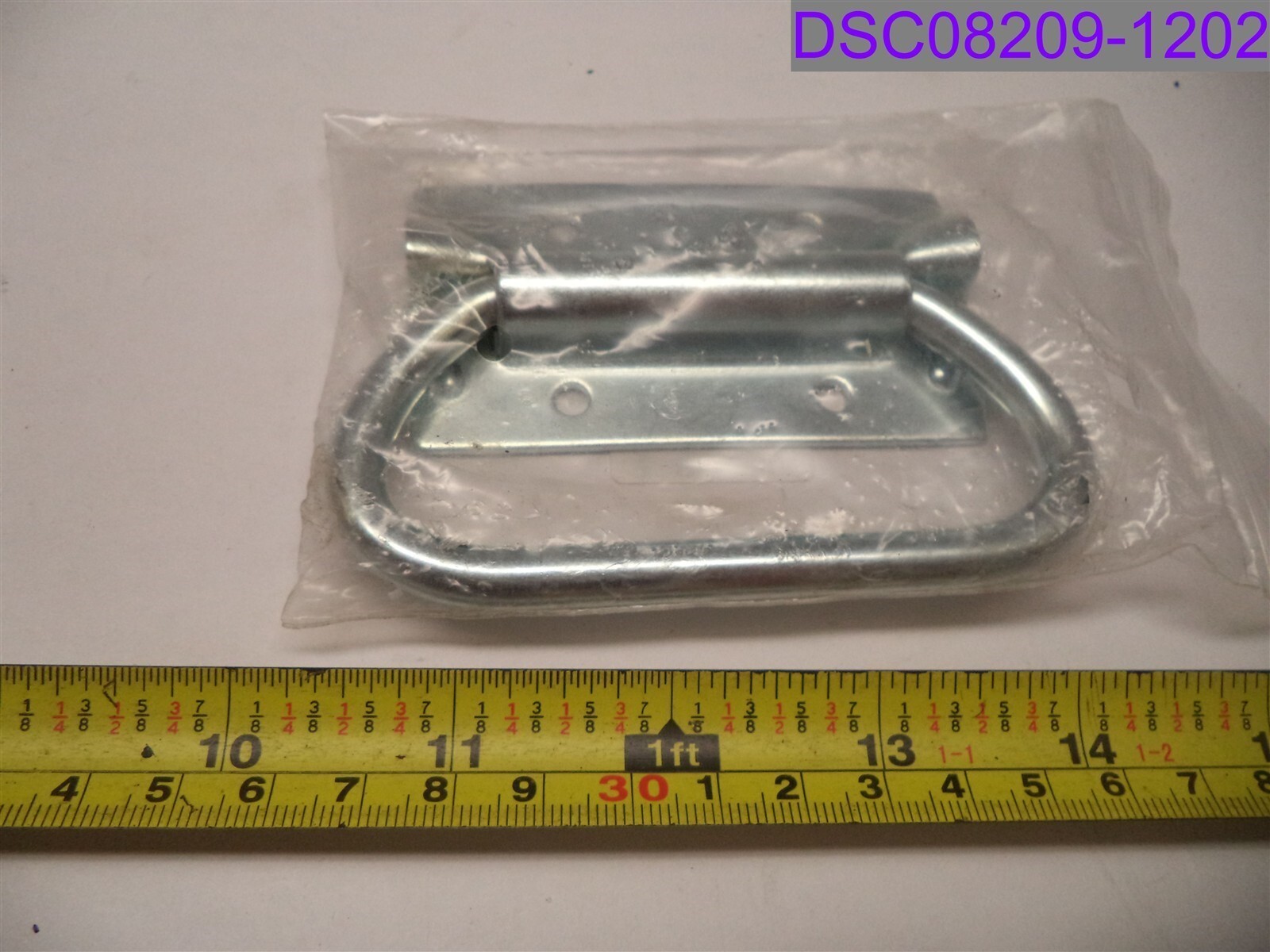 Value Collection Chest Handle with 90Â° Stop Zinc Plated P/N 32855900