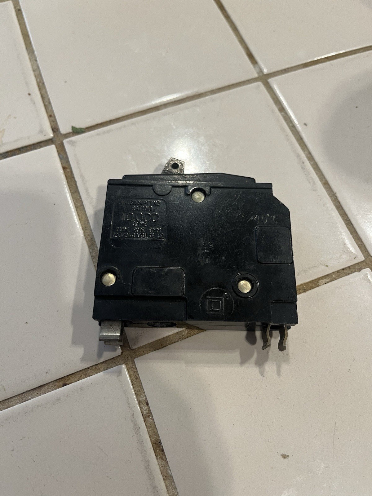 Square D 15A Type QO 1 Pole 15 Amp Plug-In Circuit Breaker QO115