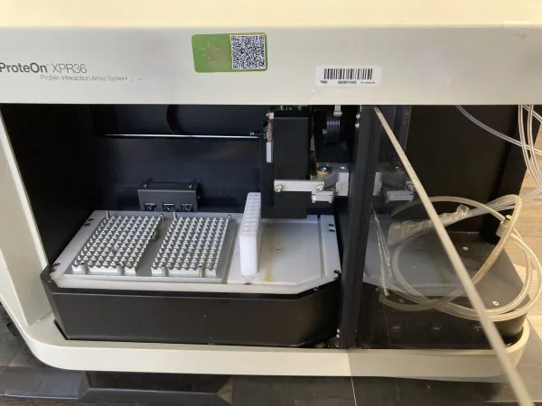 Bio-Rad ProteOn™ XPR36 Protein Interaction Array System