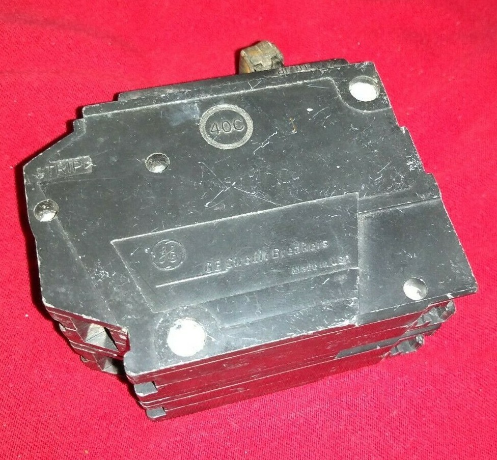 GE Internal Common Trip 2 Pole Circuit Breaker 30 amp 30A USA MADE!