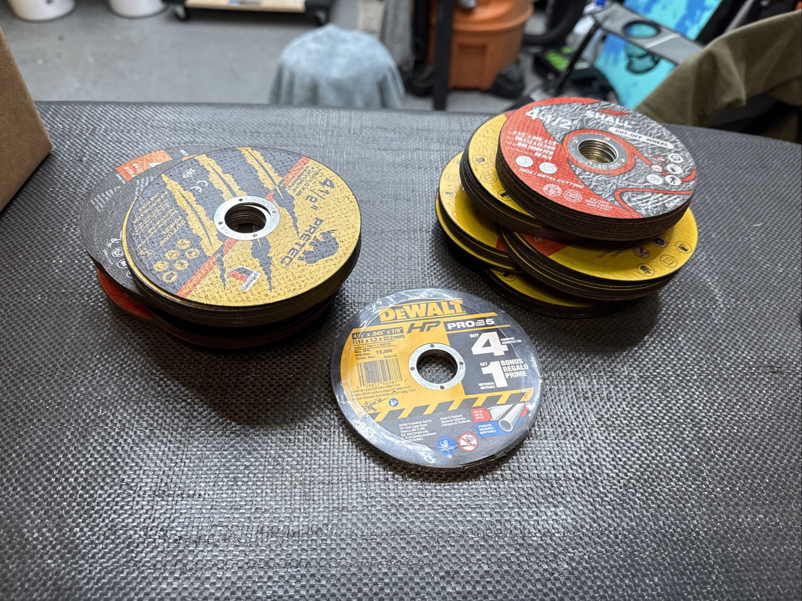 105 PCS 4-1/2″ x .040″ x 7/8″ Cut off Wheels Stainless Steel Metal Cutting Discs
