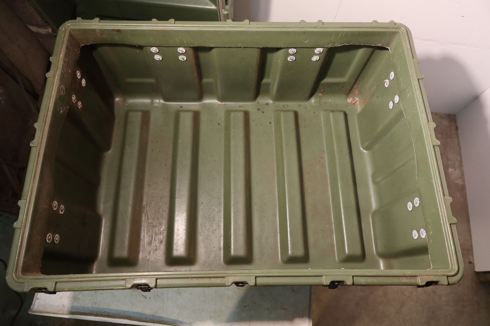 Hardigg Pelican Single Lid Hard Case AL4028-1608 Expedition Duty 43x31x28