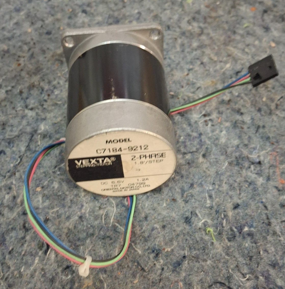 Oriental Motor Vexta Stepping Motor 2-Phase 1.8 Step C7184-9212 6.6V 1.2A TR7