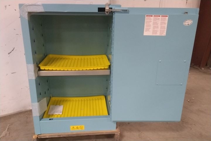 Justrite 891222 12 Gal Storage Capacity Blue Steel Corrosives Safety Cabinet