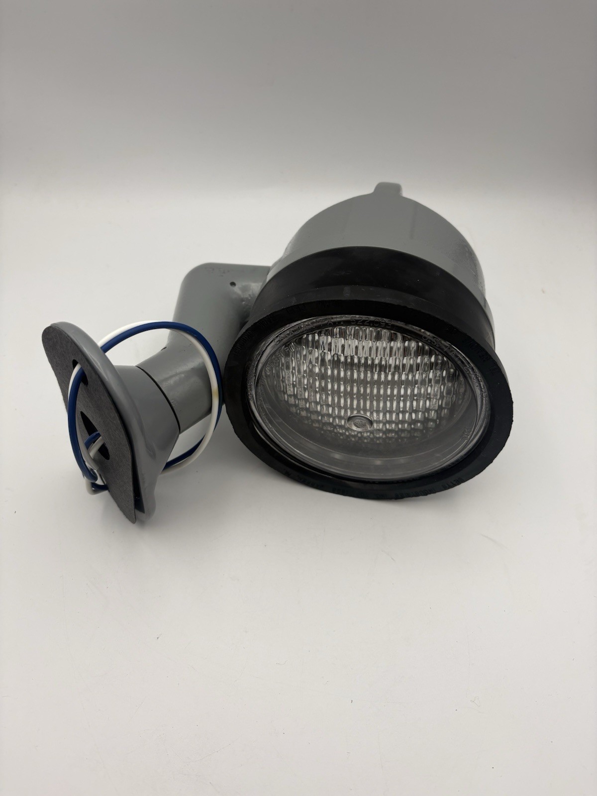 BETTS INDUSTRIES, HALOGEN, WORK LIGHT, Model B315 *read