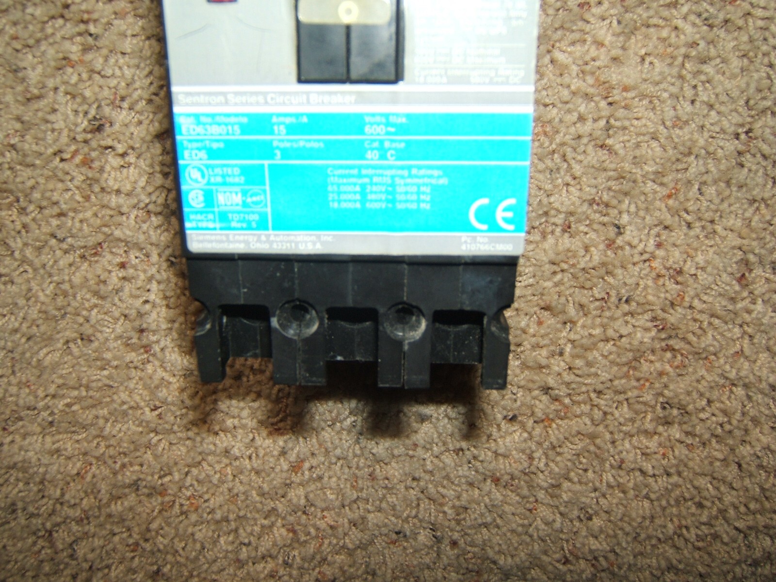Siemens SENTRON 600V~ Max. 15A 3-Pole Molded Case Circuit Breaker ED63B015