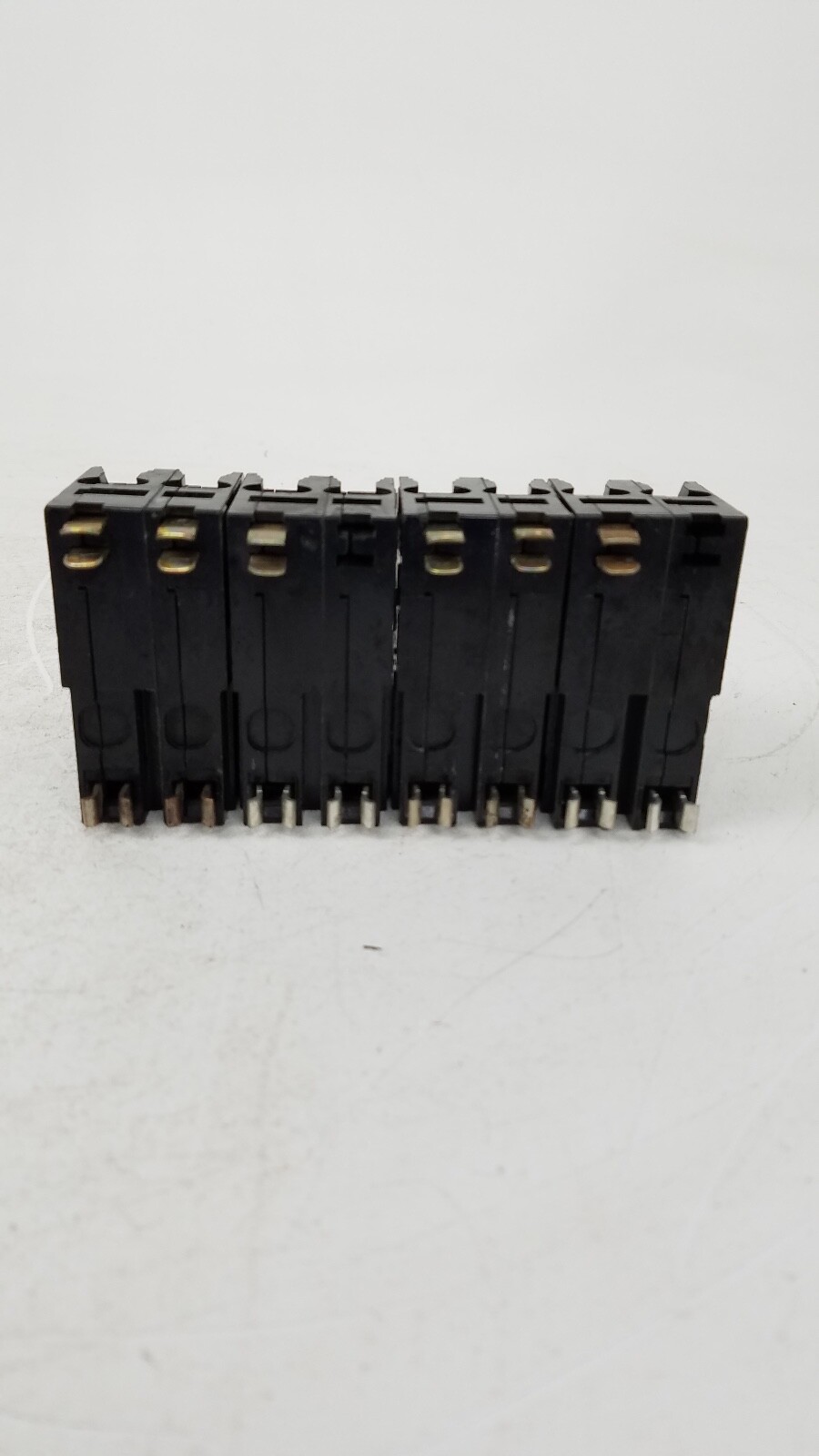 QO220 Square D 20 Amp Circuit Breaker (Lot of 4) *NEXT DAY OPTION*