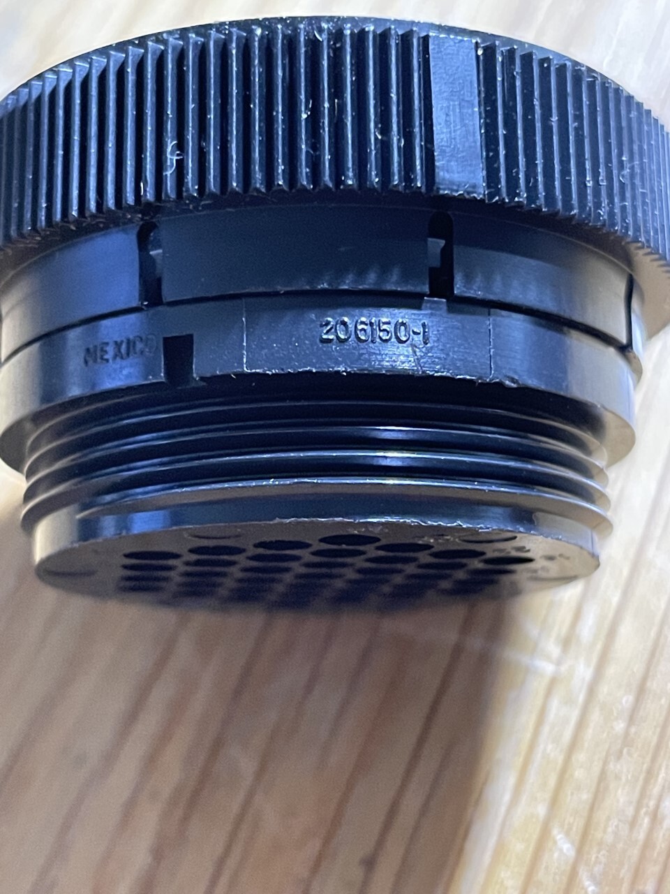 A lot of 4 AMP p/n 206150-1 Circular Plastic Plug connector, SHELL only,No pins.