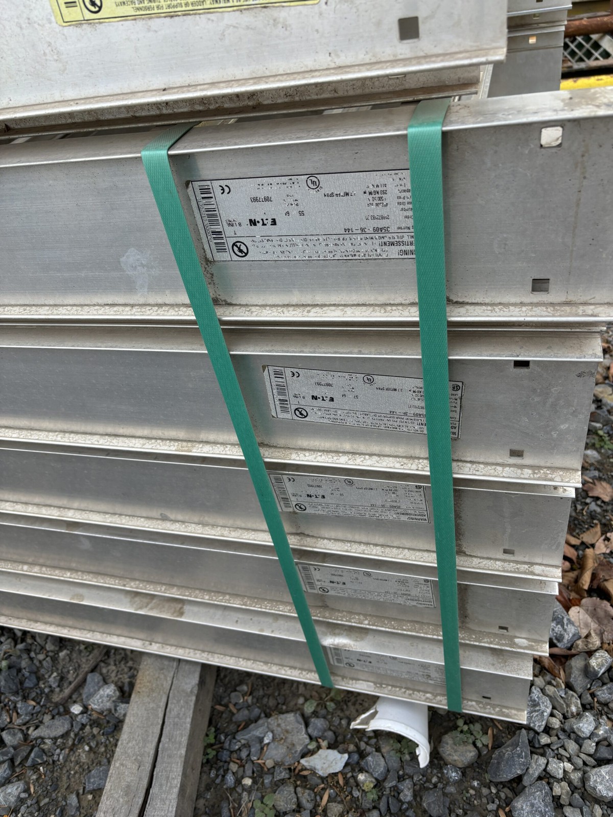 Eaton 35A09-36-144 B Line Series Aluminum Cable Tray Ladder Type 6″ x 36″ x 144″