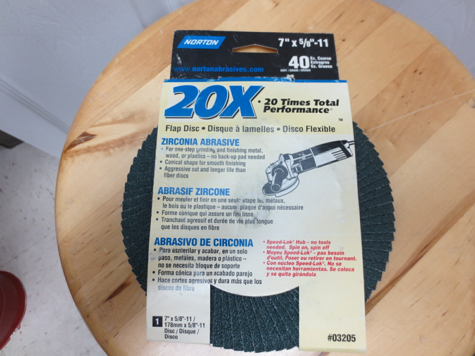 Norton 20X High Performance Abrasive Flap Disc, Type 29, Threaded Hole- 40 Grit