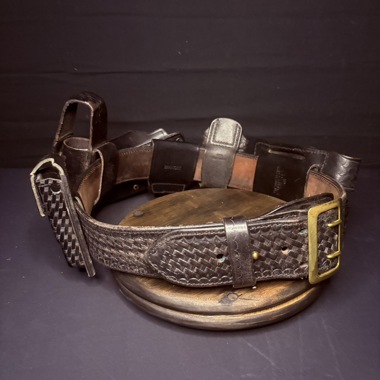 Bianchi Duty Belt 32″ w/Mag Pouch, Key Keeper, Radio, Mace, Recorder Pouch