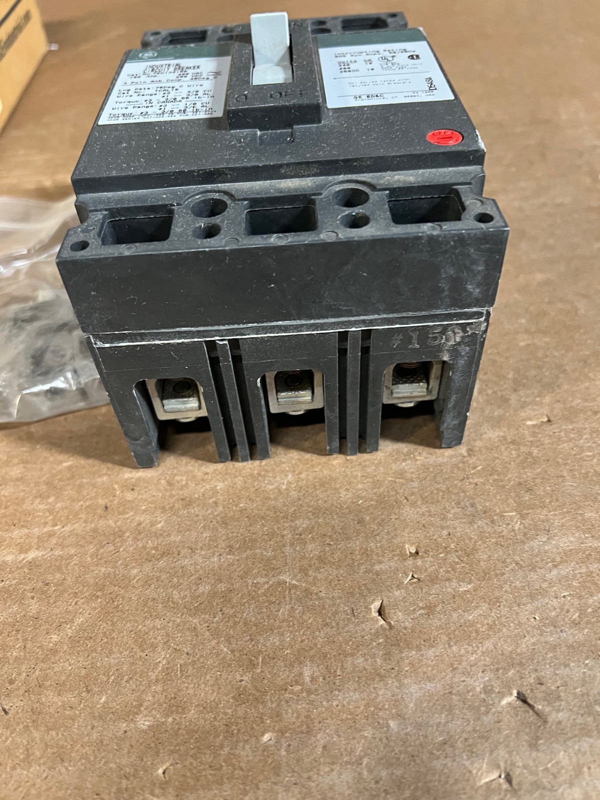 TED134150WL GE NON-INTERCHANGEABLE TRIP THERMAL MAGNETIC CIRCUIT BREAKER