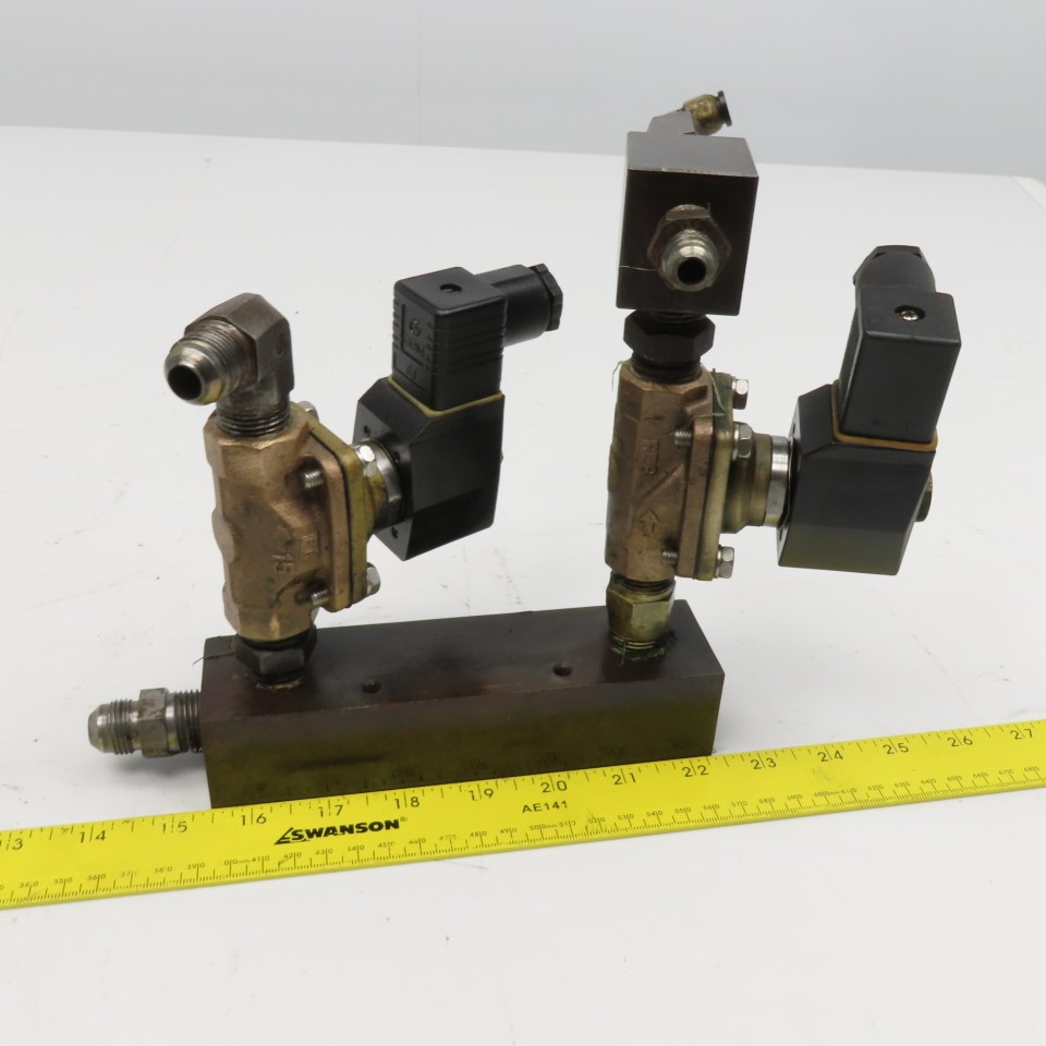 CKD ADK11-15A 100/110V 50/60Hz Solenoid Valve Manifold 3 Port Assembly