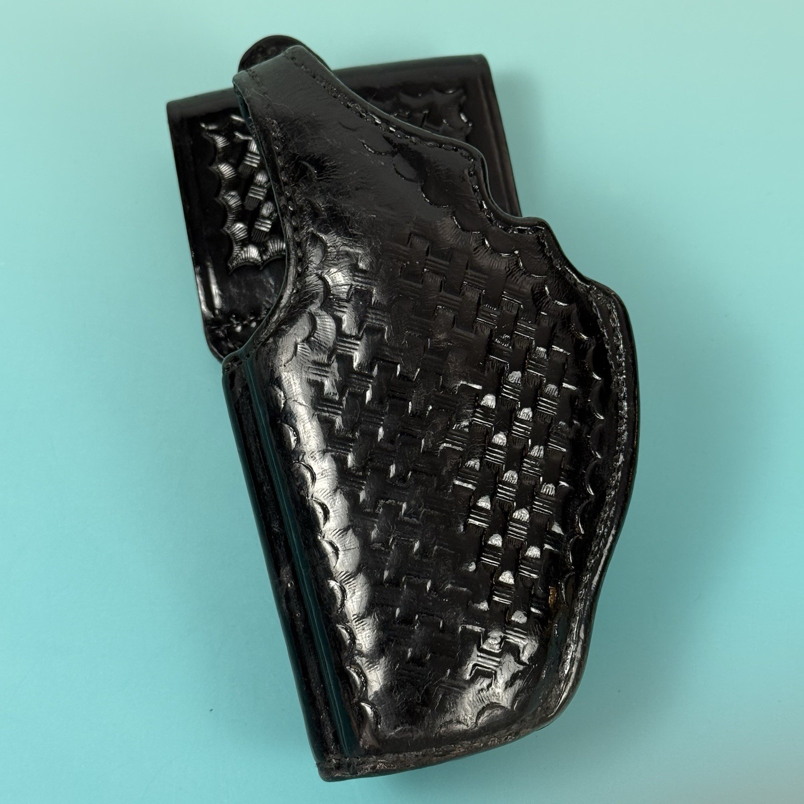 BIANCHI 97A Grabber- S&W 4006 Left Hand Black BasketWeave Leather Duty Holster