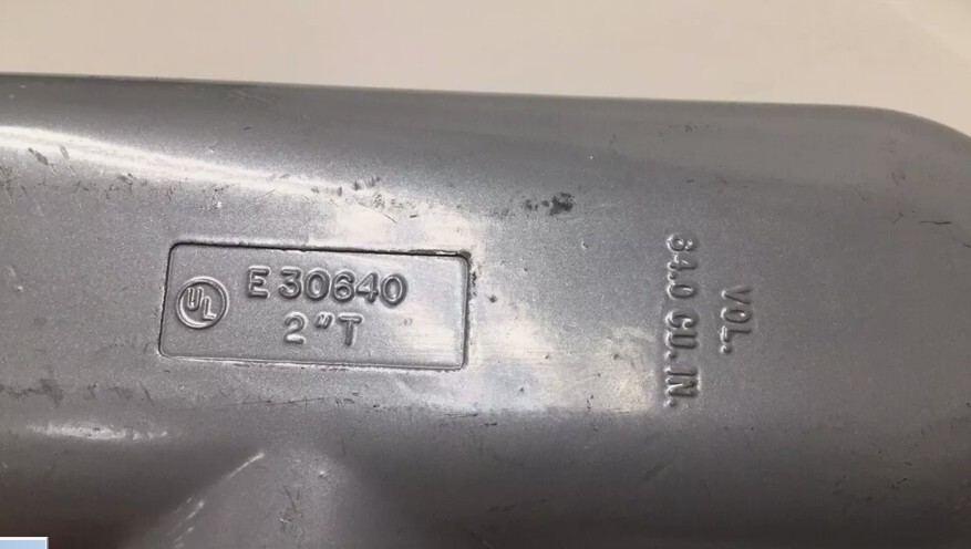 Conduit Body Type E30640 2″ Tee 64.0 Cu. In. (No Cover)