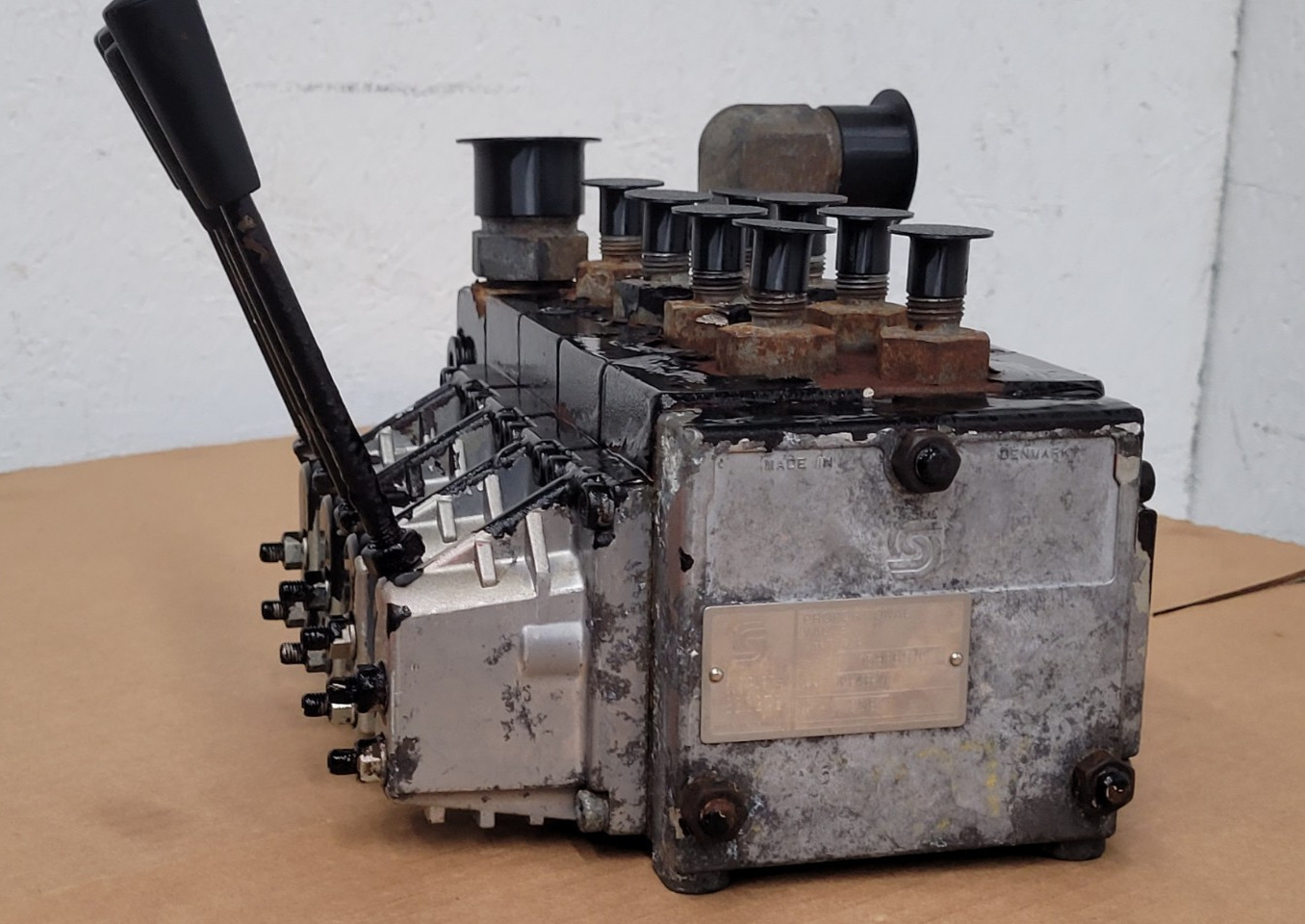 Danfoss PVG 32 4x Manual Hydraulic Valve Block 159F6511 PVG32 [G]