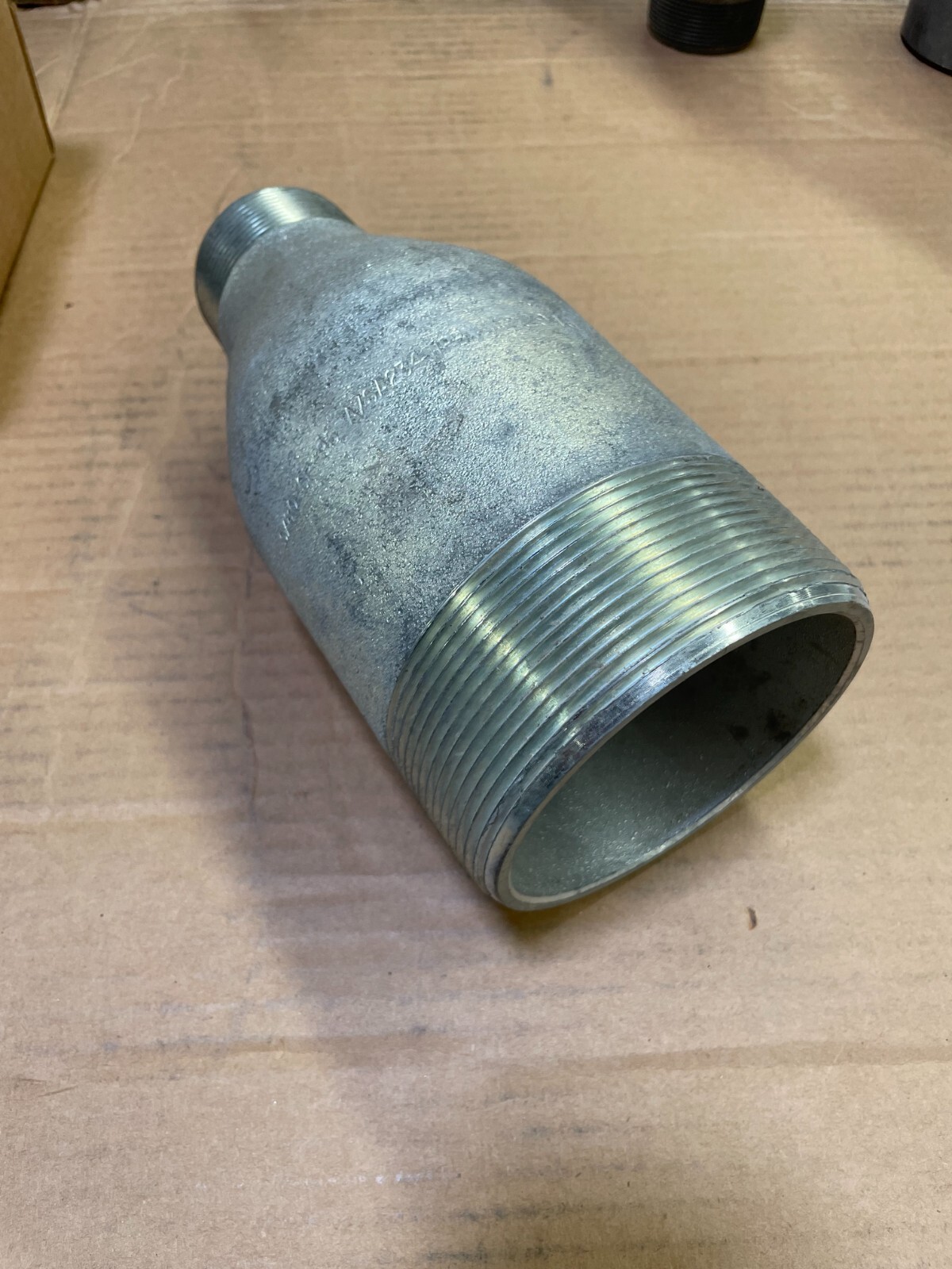 SWAGE NIPPLE 4″ x 2″ Schedule 80 Concentric Thread Both End A234 WPBN SP95 *USA*