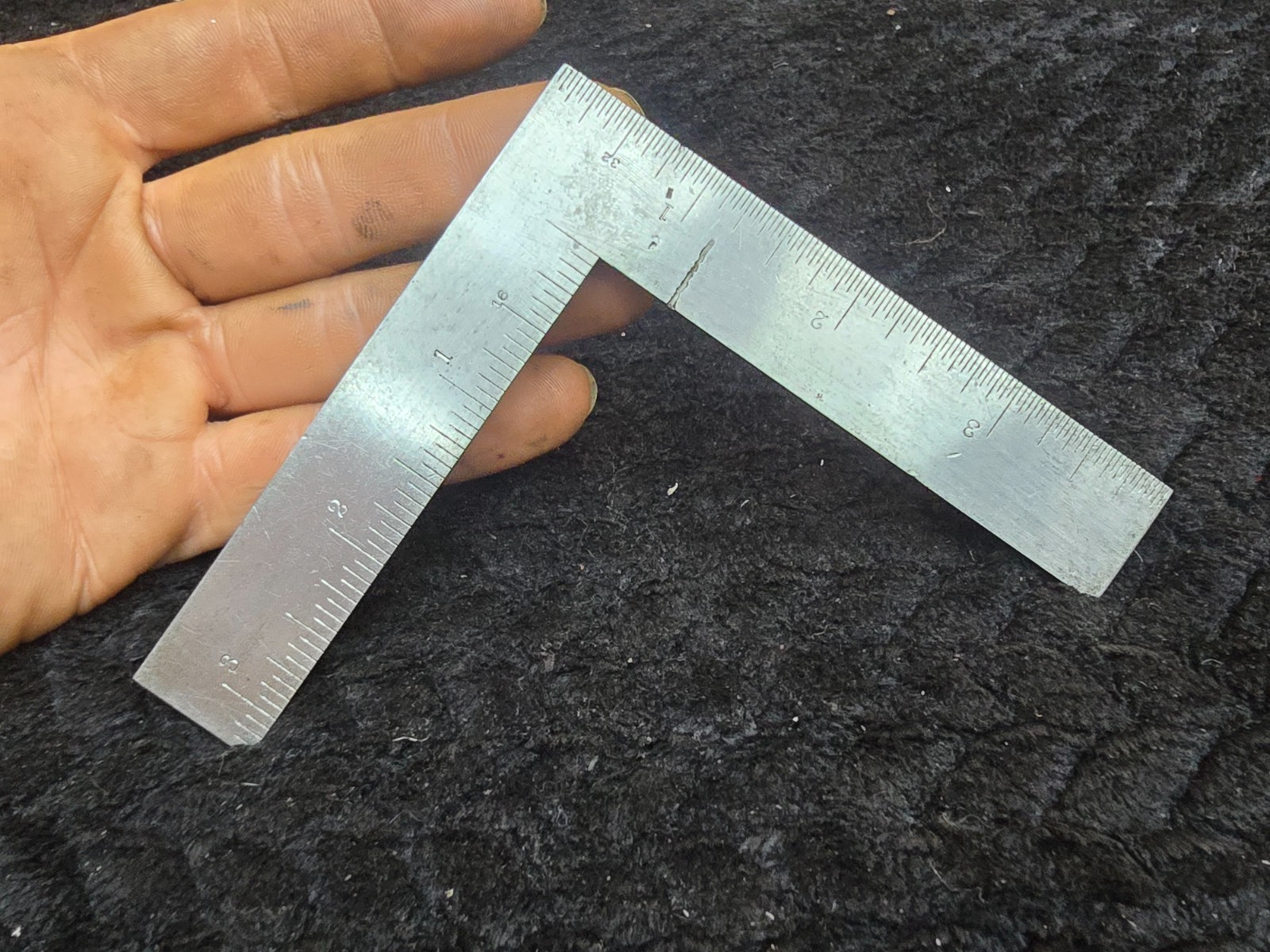 Brown & Sharpe Mfg. Co. No. 547 4x 3 1/4 Inch Thin Steel Square USA.