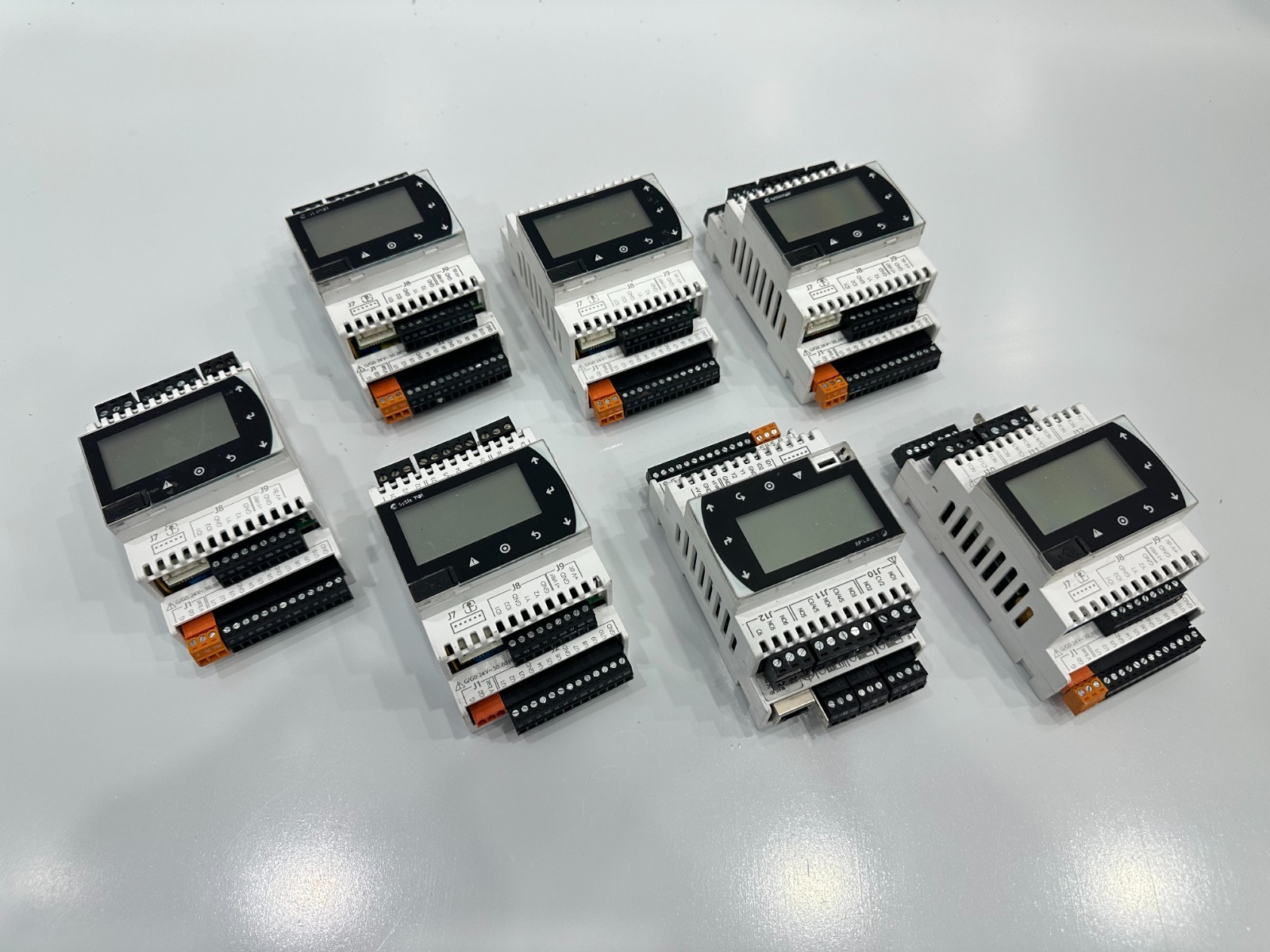 Carel Code P+D0N0NH1DEF1 systemair c.pCO Mini Controller