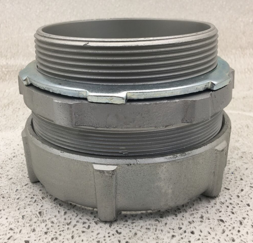 270 TOPAZ 4 INCH MALLEABLE IRON RIGID COMPRESSION CONNECTOR