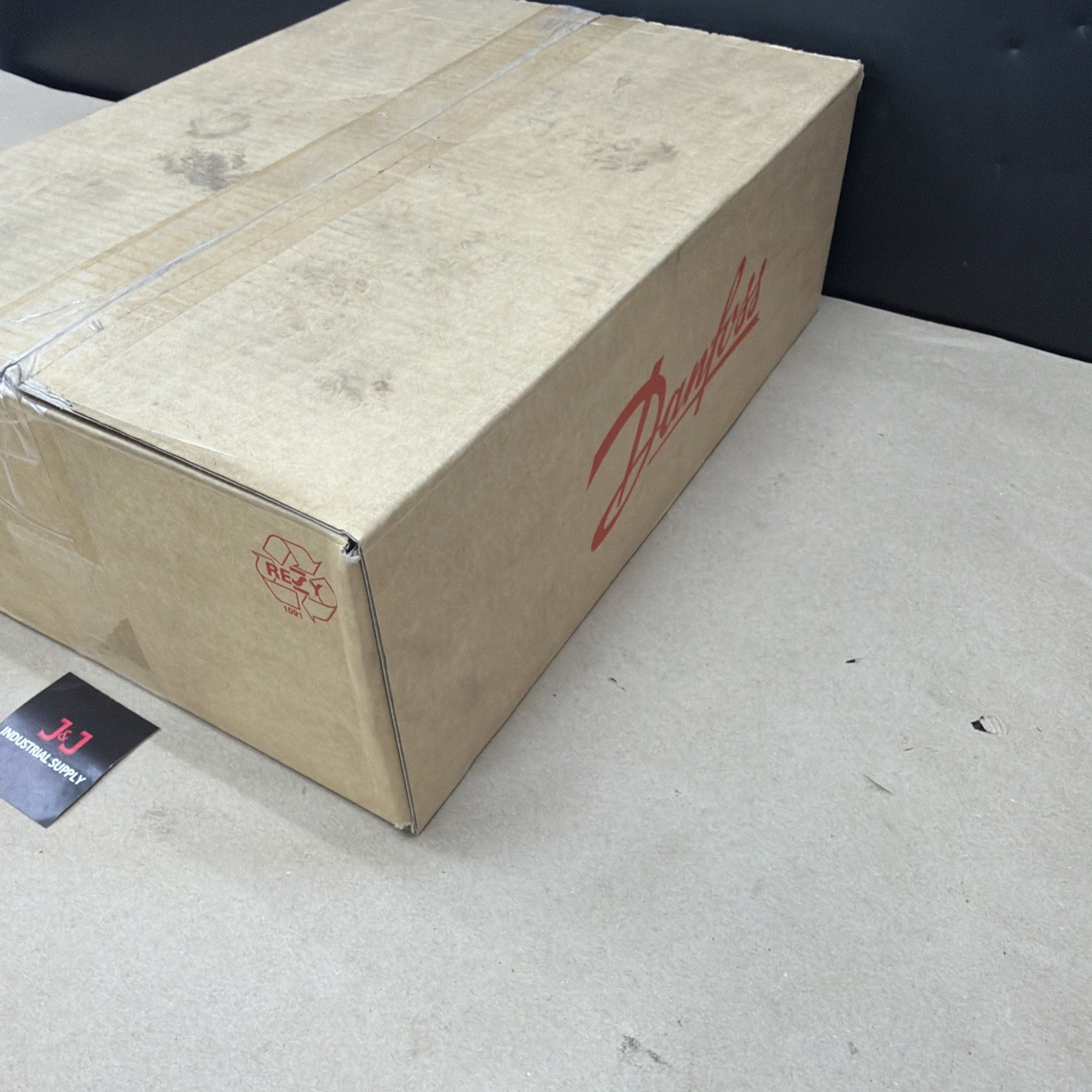 New Box Of 24 Danfoss Solenoid Coil 018F6813 110V 60Hz Warranty 🇺🇸