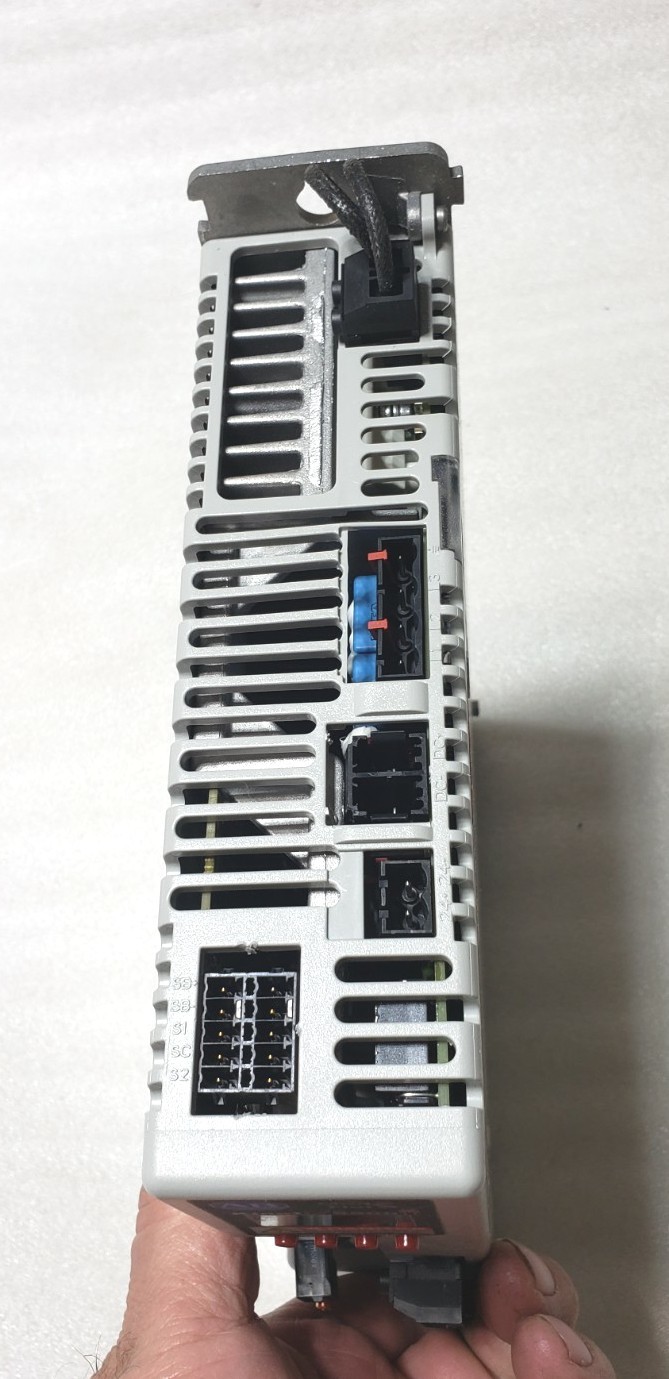Allen Bradley 2198-H025-ERS Series A Kinetix 5500 3-Phase 190-528VAC Servo Drive