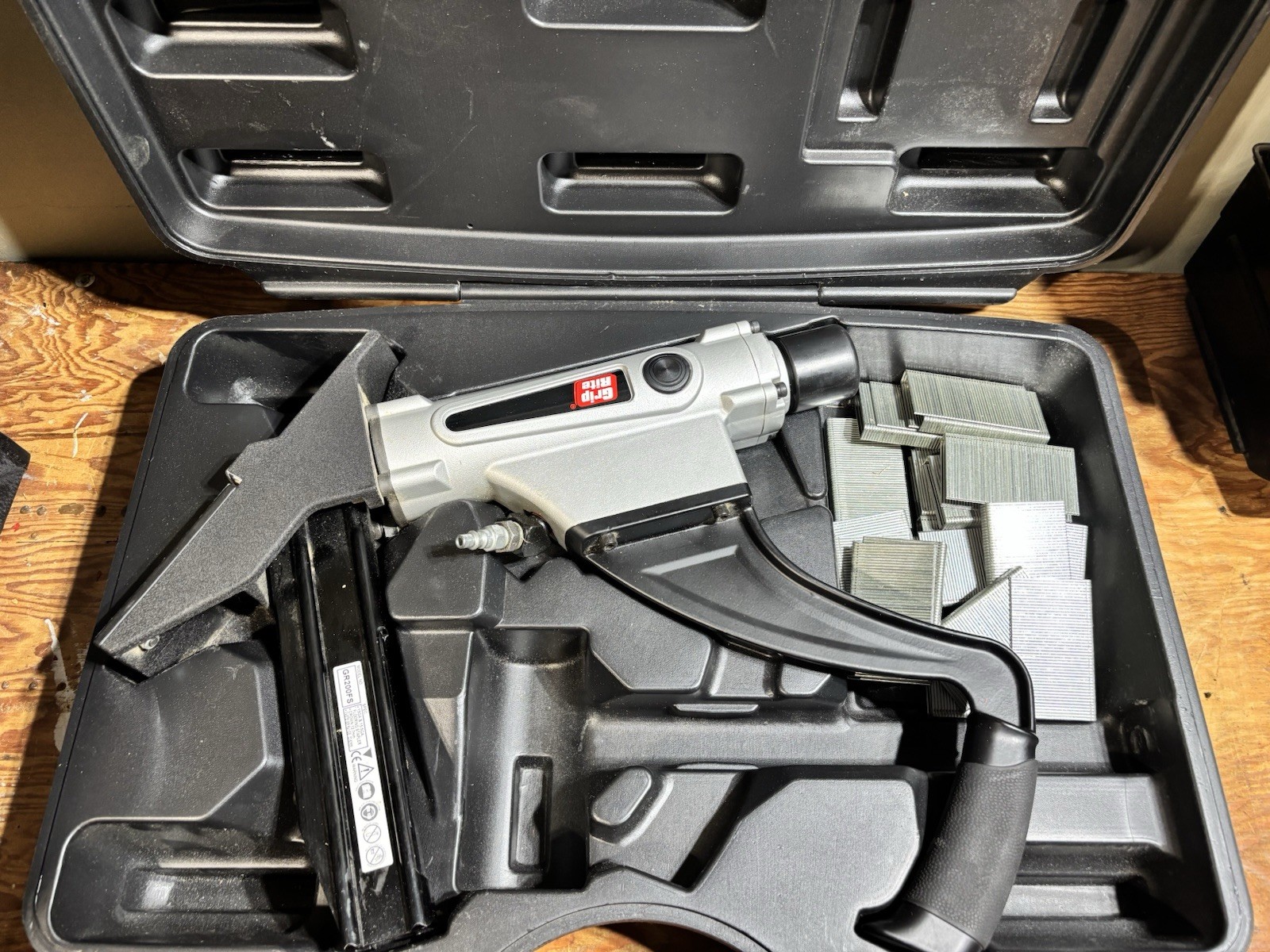 Grip Rite Tools Hardwood Flooring Stapler – Model: GR200FS
