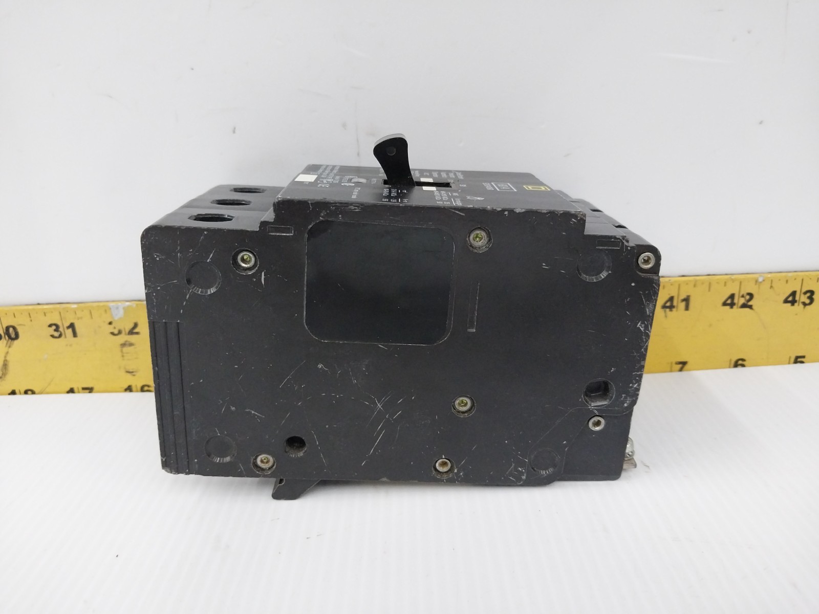 Square D 60 Amp Bolt-On Circuit Breaker 240 / 480Y/277 VAC 3 Pole EDB34060