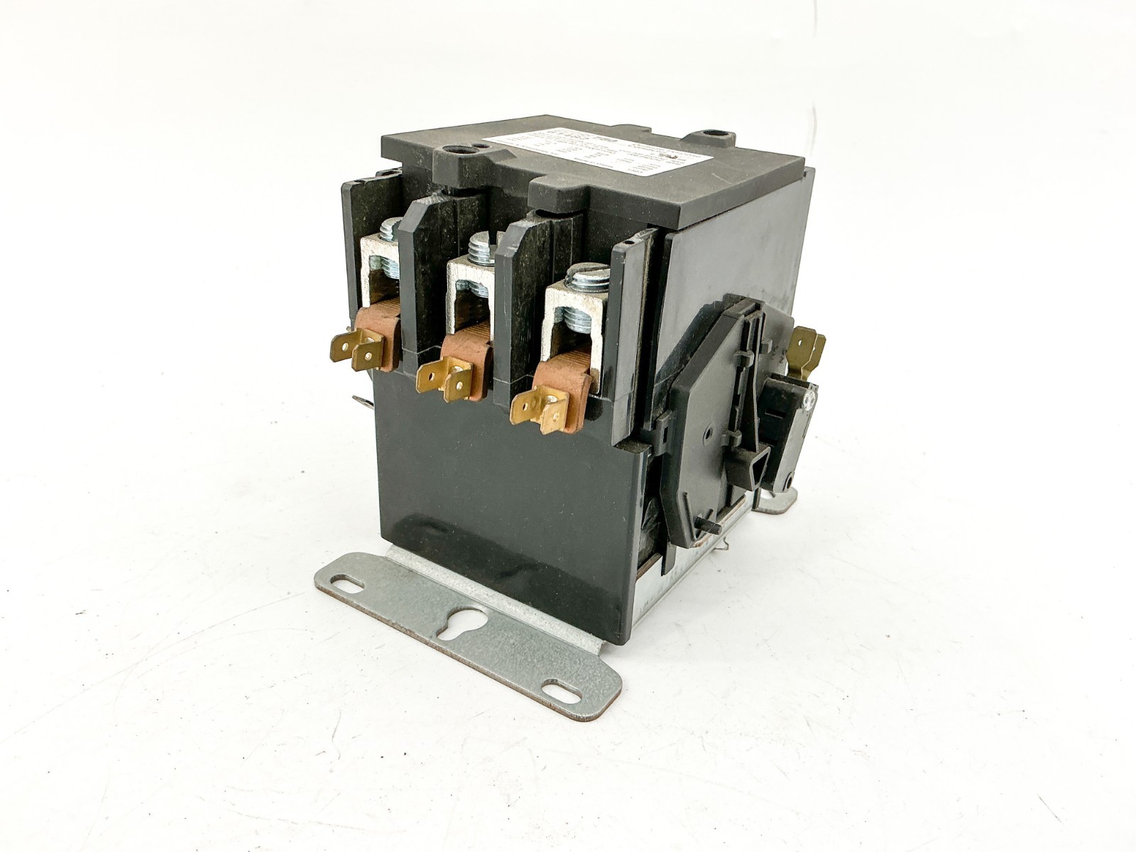 New Mars 61482 Definite Purpose Contactor 208/240VAC 3Ph 40Hp 780 – No Box