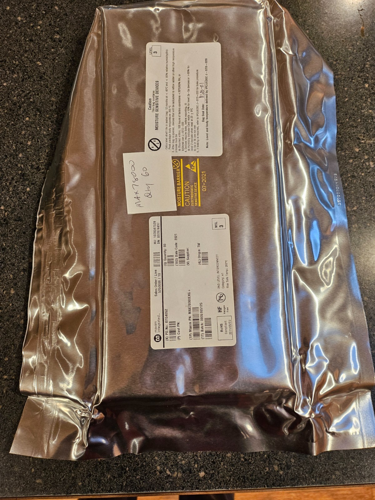 Analog Devices / Maxim MAX78000EXG+ IC MCU 32BIT 512KB FLASH 81CTBGA QTY 60