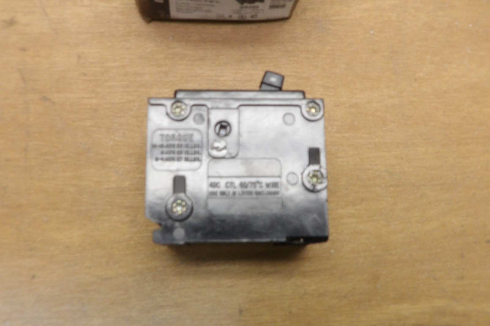 Cutler-Hammer BR250 50 Amp 120/240 VAC 2-Pole Eaton Plug In Circuit Breaker New