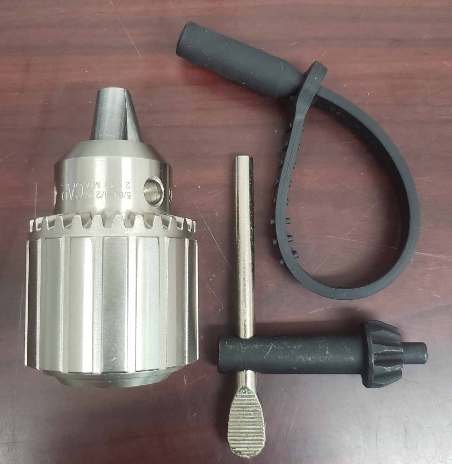 Jacob’s 33BA 5/8-16 Internal Thread, Drill Chuck 5/64 To 1/2″ Opening With Key