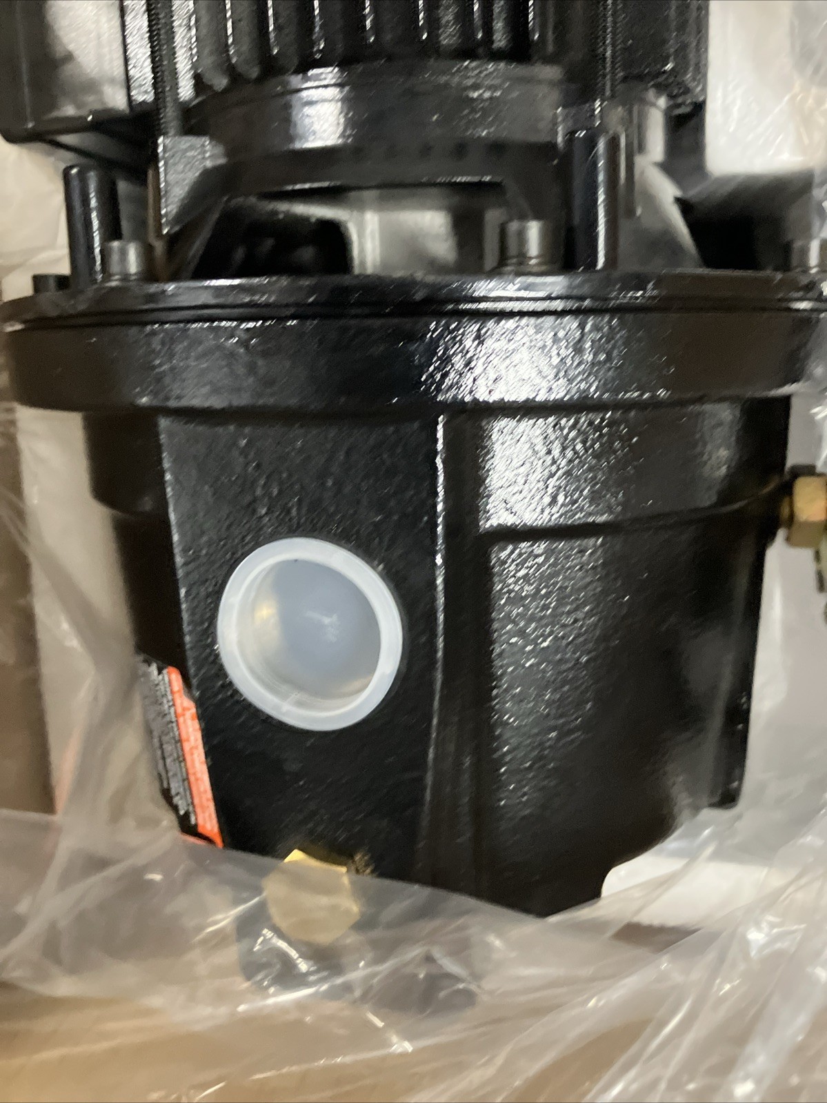 VEVOR ZX11007 1 HP Sprinkler Pump 16.6 GPM Max Flow 131′ Max Head 115 V