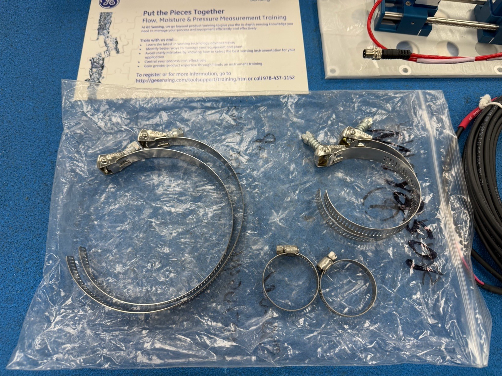 GE DF868 Panametrics Ultrasonic Flowmeter with UTXDR 4 MHz Flow Transducer