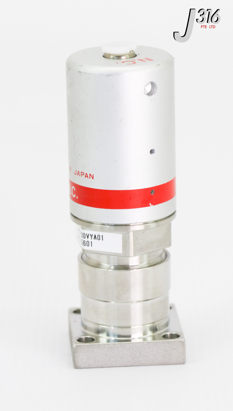 3846 FUJIKIN DIAPHRAGM VALVE, TYPE N.C., O.P. 0.5~0.6MPA 565601