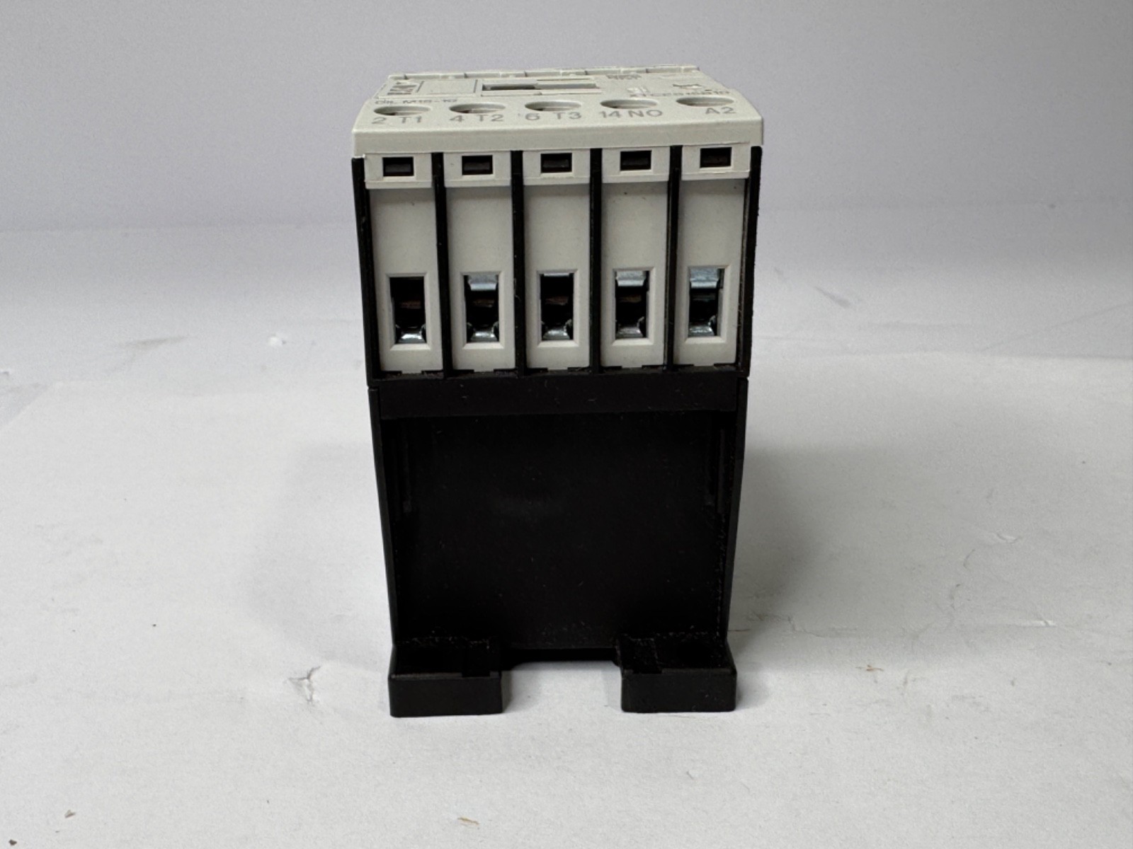 Eaton DILM15-10, XTCE015B10A, / 4YTV5