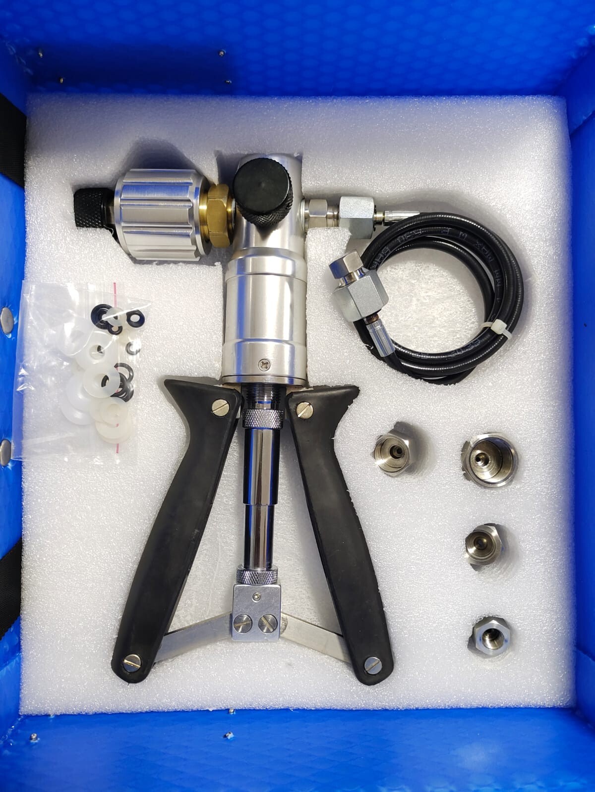 Japsin Instrumentation Handheld Vacuum Cum Pressure Calibrator Model JI-VP-125