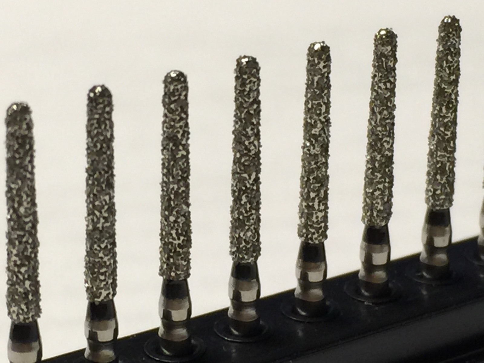 Diamond Burs 50×199-856-015sXC extra course 1.6 mm Diameter 10mm Cutting Length.