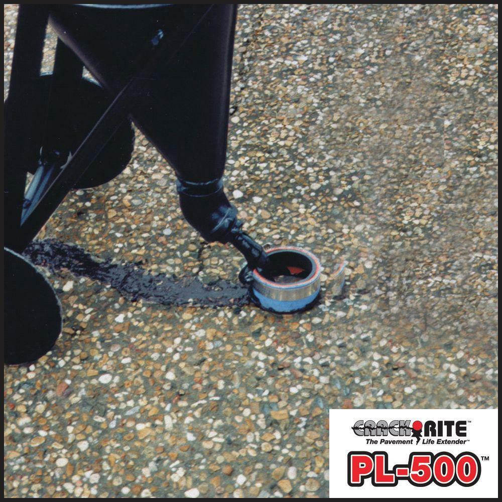Crack Rite Asphalt Sealant 50 lb Hot Pour Joint Filler for Driveway Concrete
