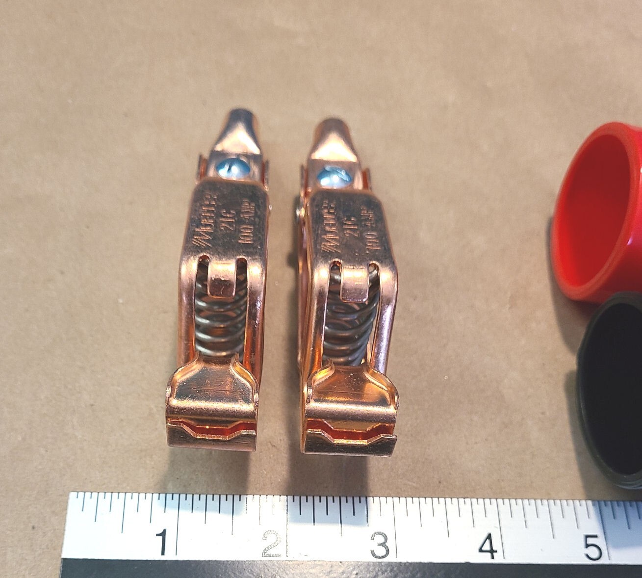 Mueller 21C copper alligator clips with insulators 100 amps qty. 2 for 1 price