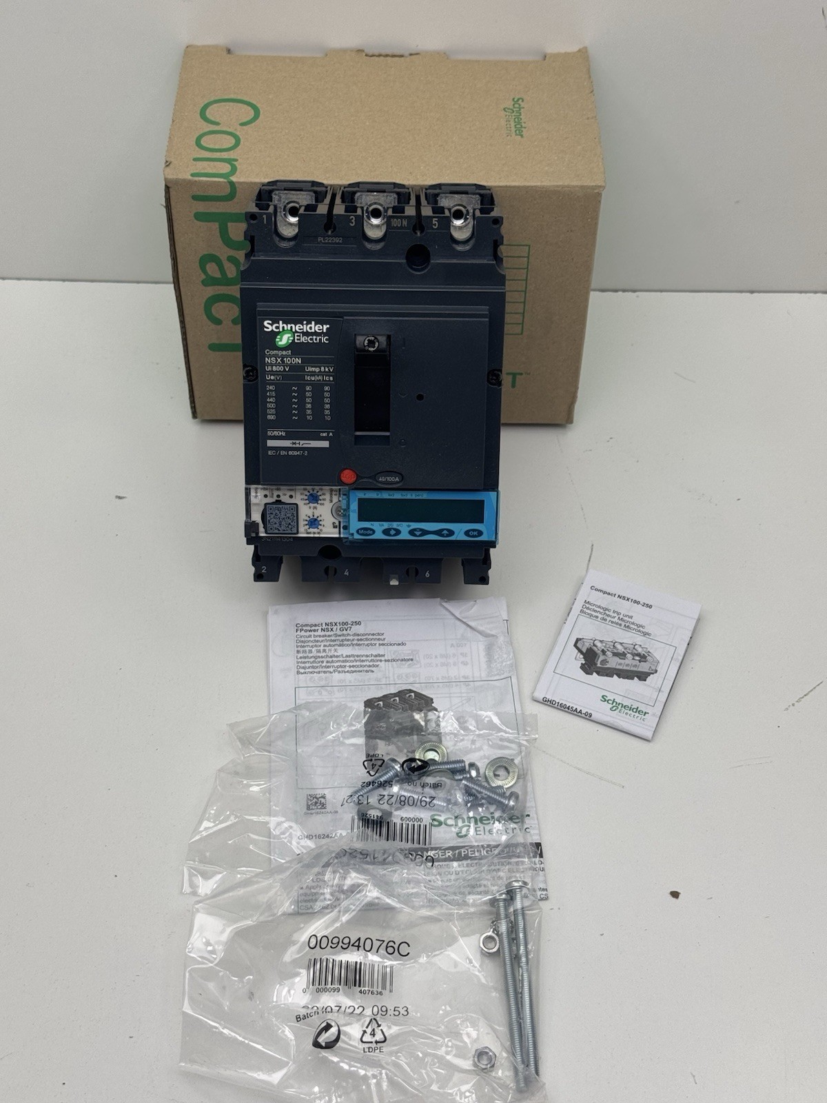 SCHNEIDER ELECTRIC LV429890 COMPACT NSX 3P3D MICROLOGIC 5.2A 100 NSX100N