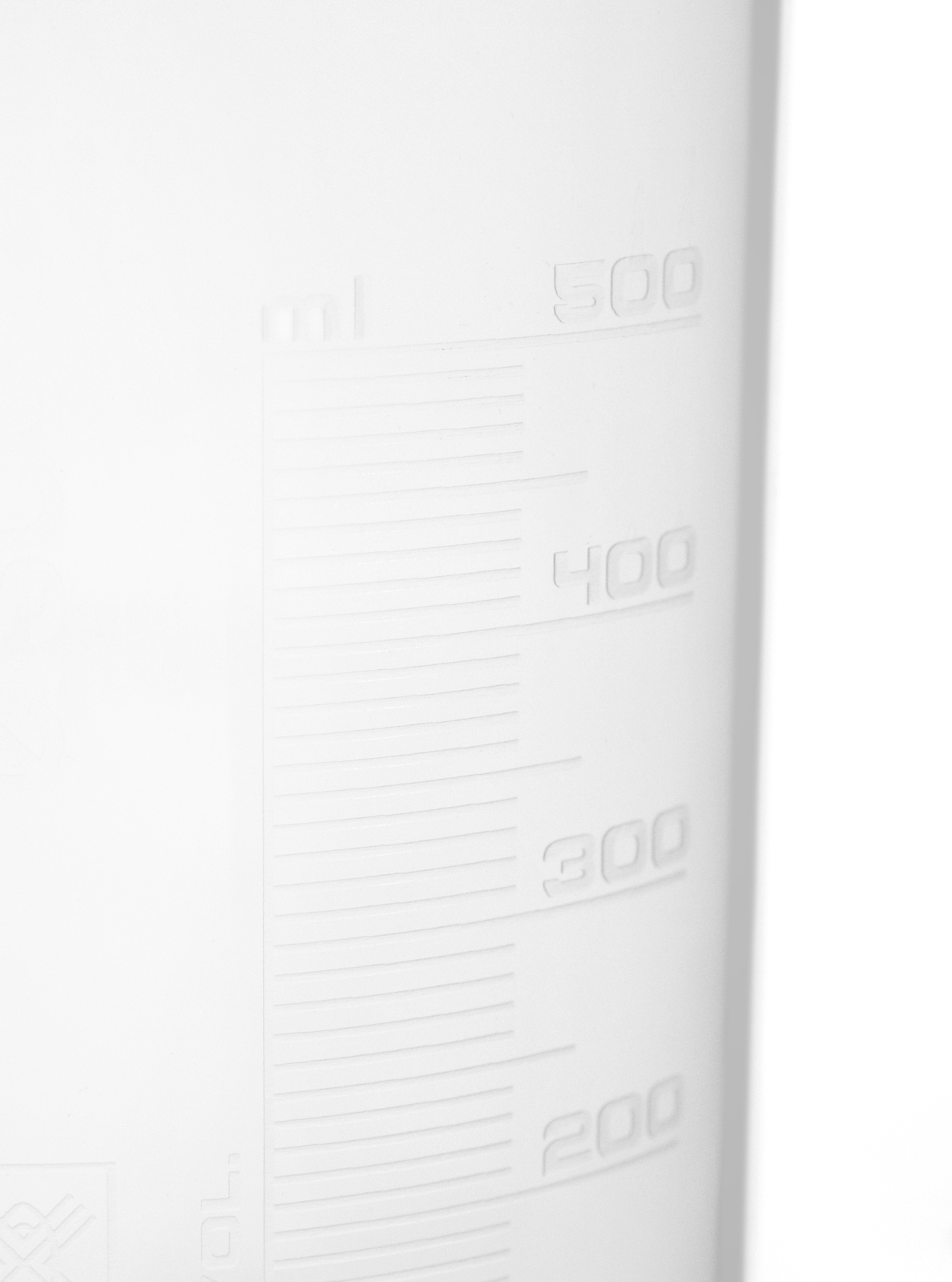 Eisco Labs 500ml Polypropylene Plastic Beakers, Raised Graduations – 12 Pack