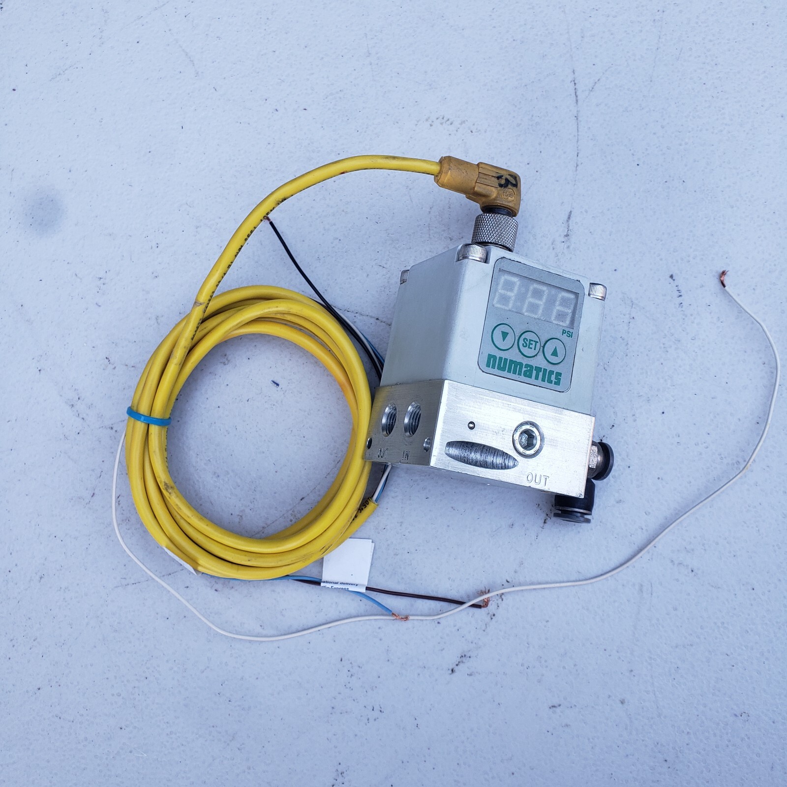 NUMATICS EO2 Series E023-013 ELECTRONIC PROPORTIONAL REGULATOR , w11