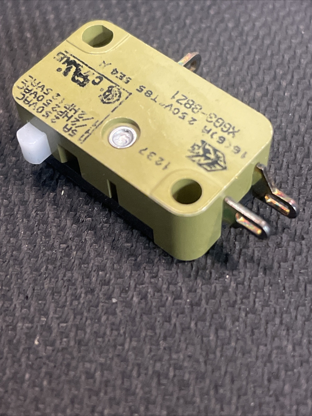 XGG3-88Z1 Micro Switch 15A /250V 1/2HP QTY 10