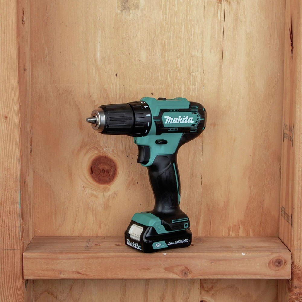 Makita FD09R1-R 12V MAX CXT 3/8″ Cordless Drill Driver Kit Certified Refurbished