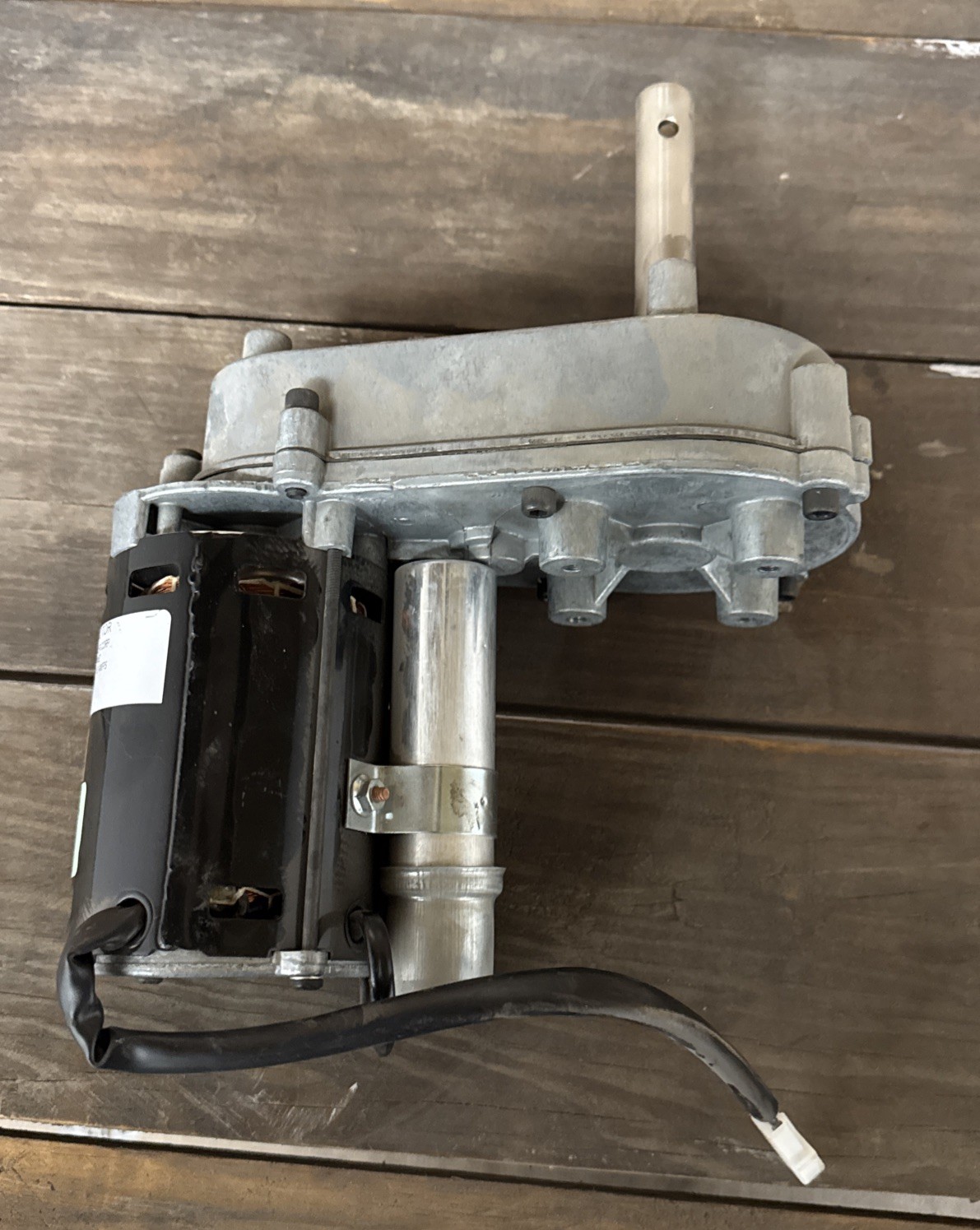 Lancer Ice Shaver gear motor V04199AN62, 115V, 60Hz, 6.5 RPM, 1200 in-lb «NOS»