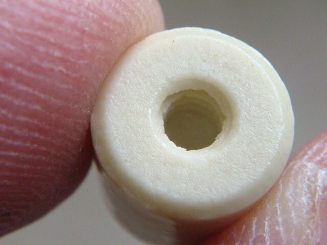 ONE Lot 15 Threaded Ceramic Spacers/Standoffs KEYSTONE 7712 — New and Unused