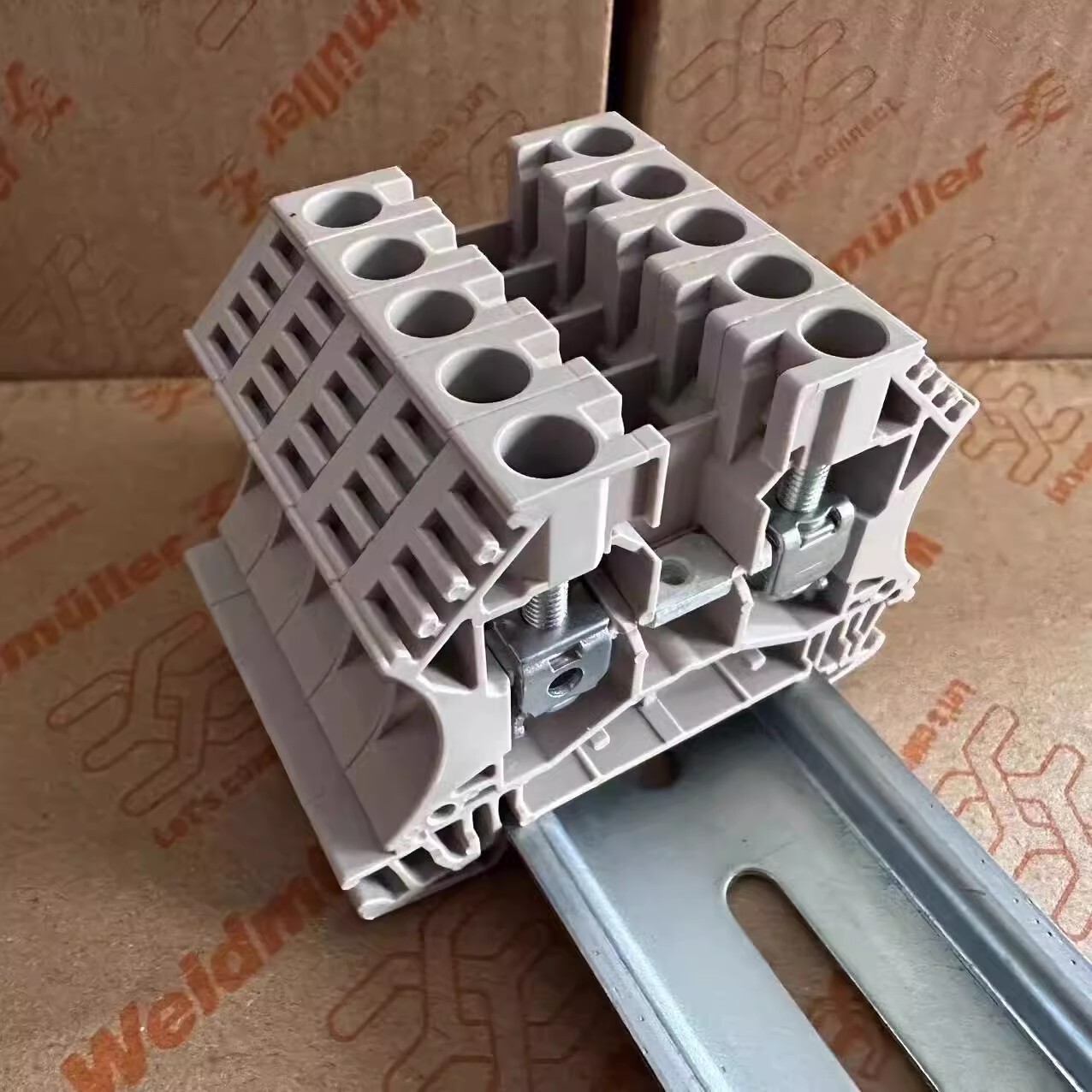 100pcs Weidmuller 1020200000 WDU 6 Straight Through Type Terminal Block